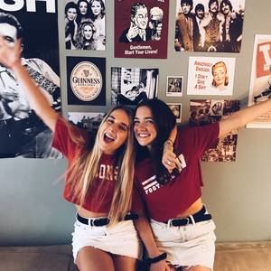 Meet your Posher, Amelia